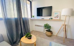Superbe Studio Bien Equipe Centre Bordeaux